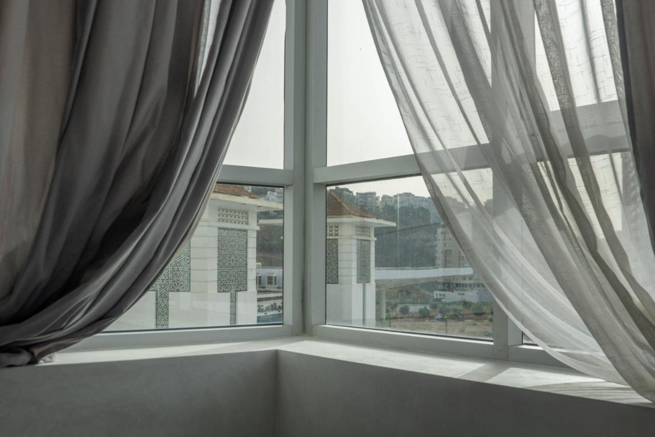 Apartment In City Center 丹吉尔 外观 照片